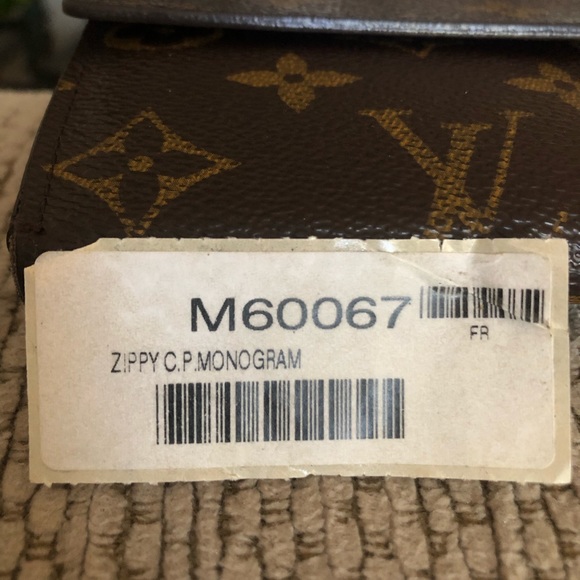 Louis Vuitton monogram wallet - Picture 6 of 16